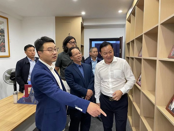 周伟副市长带队赴杭州、上海开展“四河四路”先导区招商引资工作